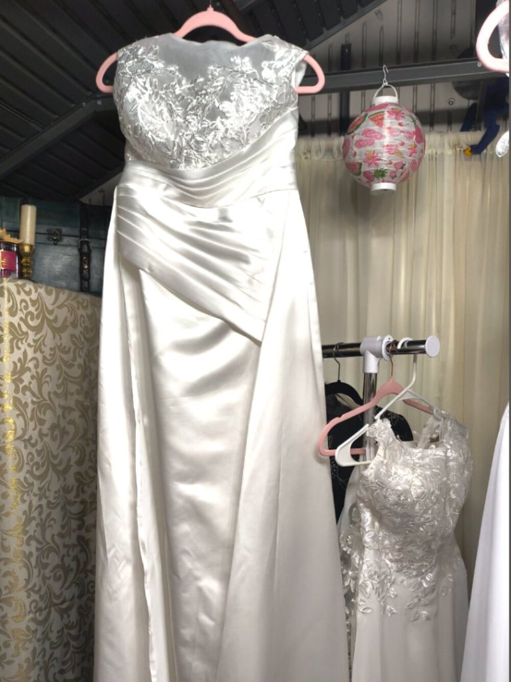 Y2K Vintage Style Overskirt Wedding Dress Size 8 with overskirt Train
